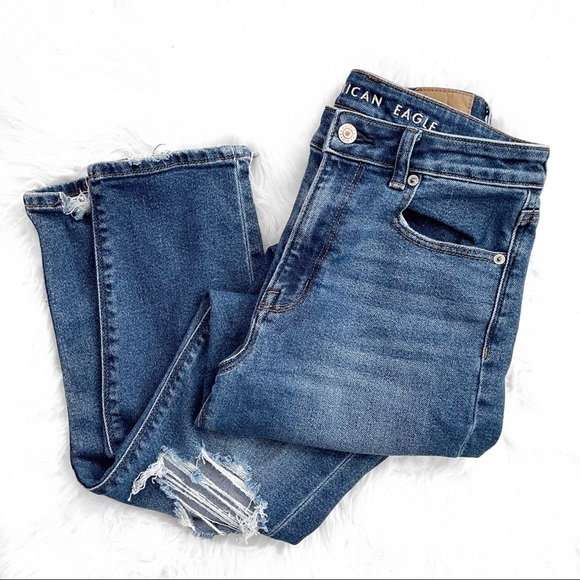 American Eagle High Rise Distressed Mom Jeans - 2 - Picture 1 of 16